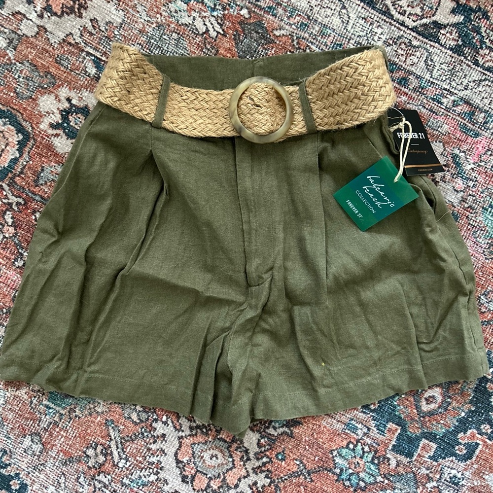 NWT Forever 21 Olive/Tan Shorts